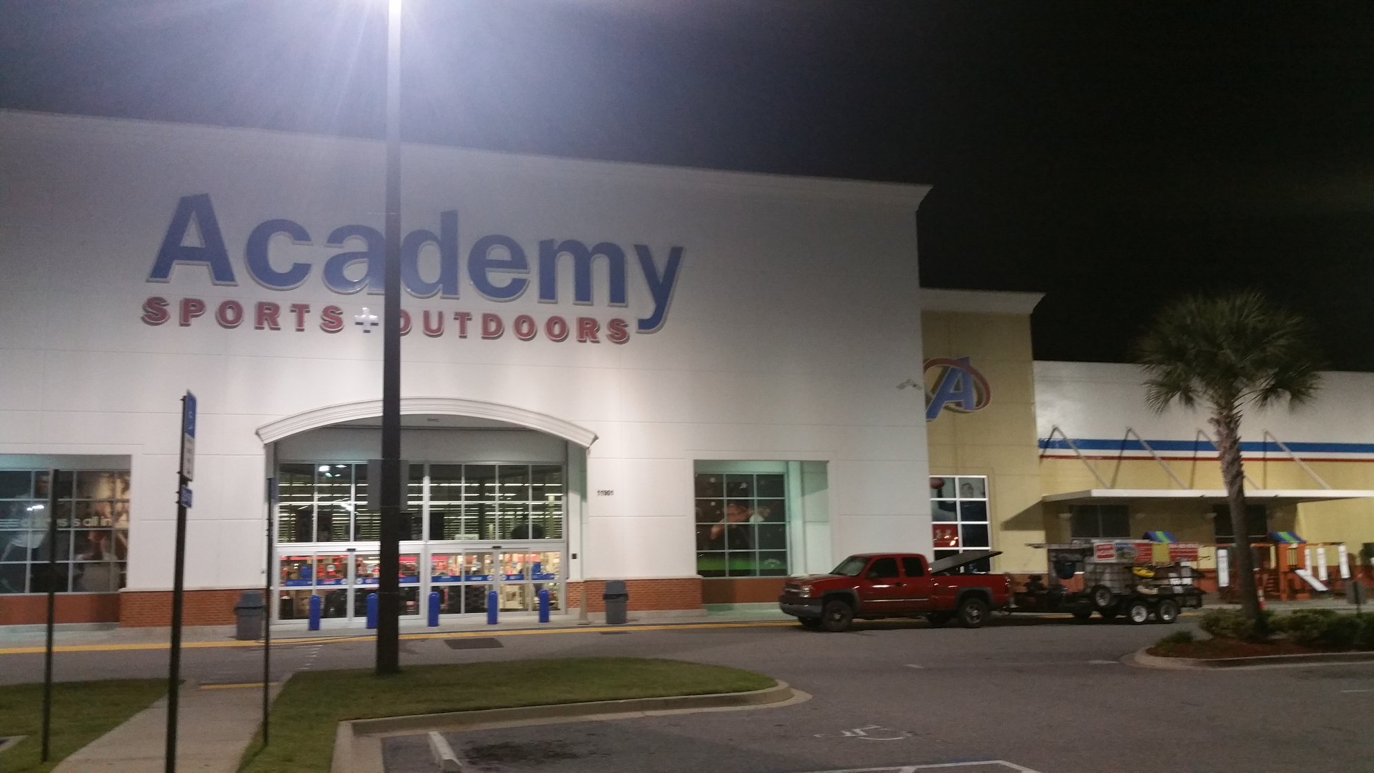 Storefront Cleaning Jacksonville, FL