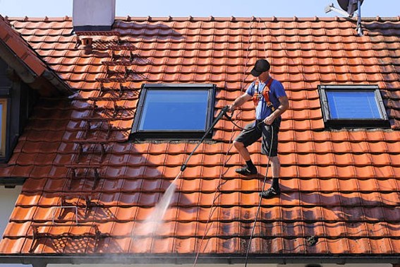 Roof Cleaning in Orange Park, FL