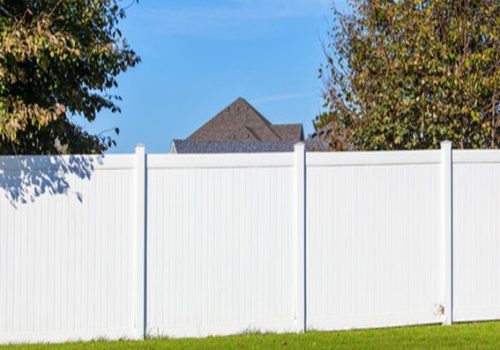 vinyl-fence